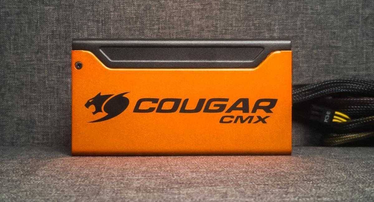 Краткое мнение о блоке питания Cougar CMX 850 9 Коробка для хранения Cougar CMX с логотипом и кабелем сбоку