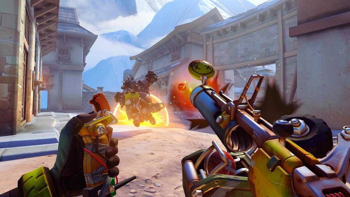 Лучшие игры на PlayStation 4 в 2019 году 16 Первый человек в игре Overwatch стреляет по врагам