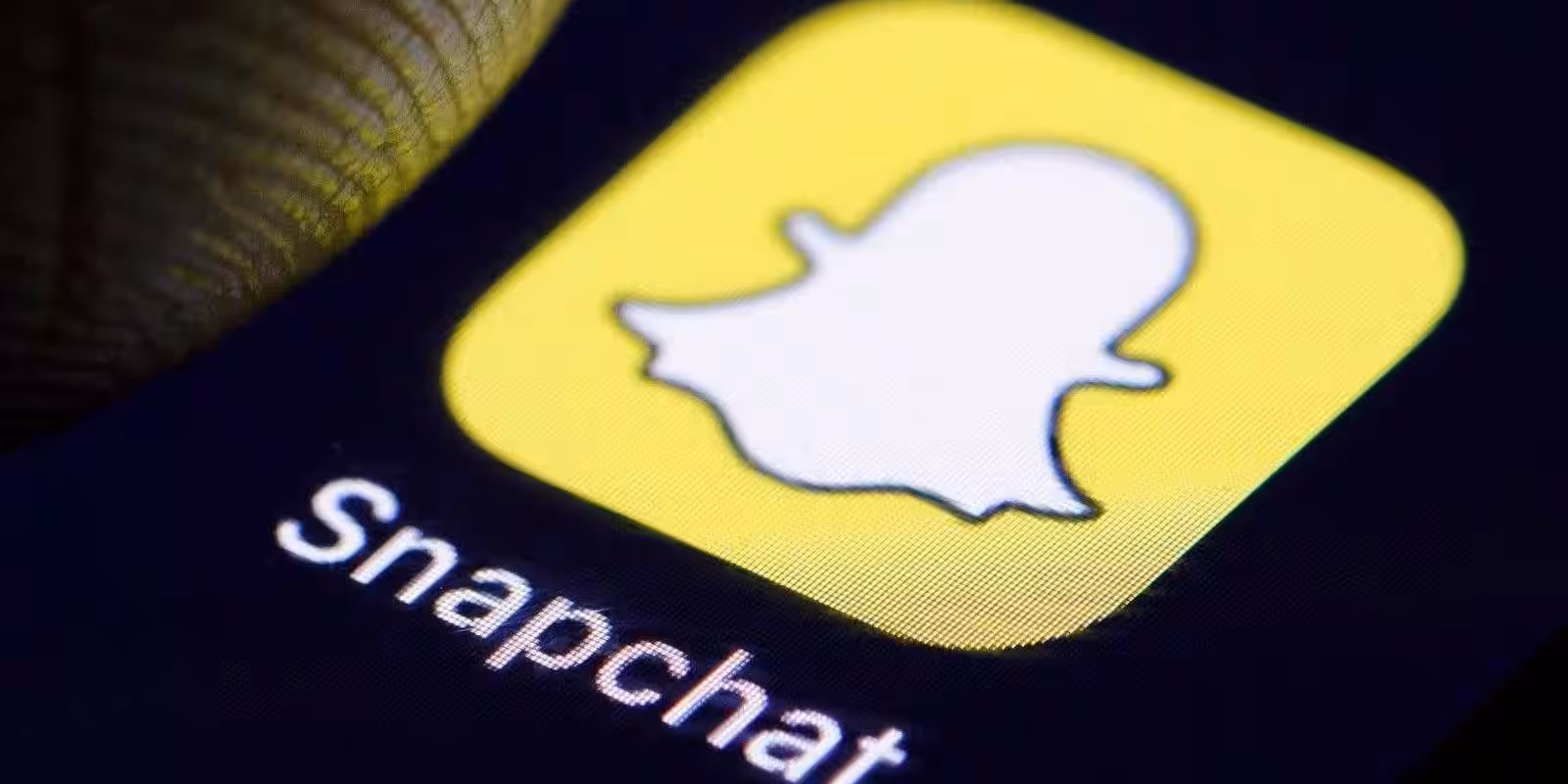 Snapchat может представить неисчезающие истории 2 dims 5