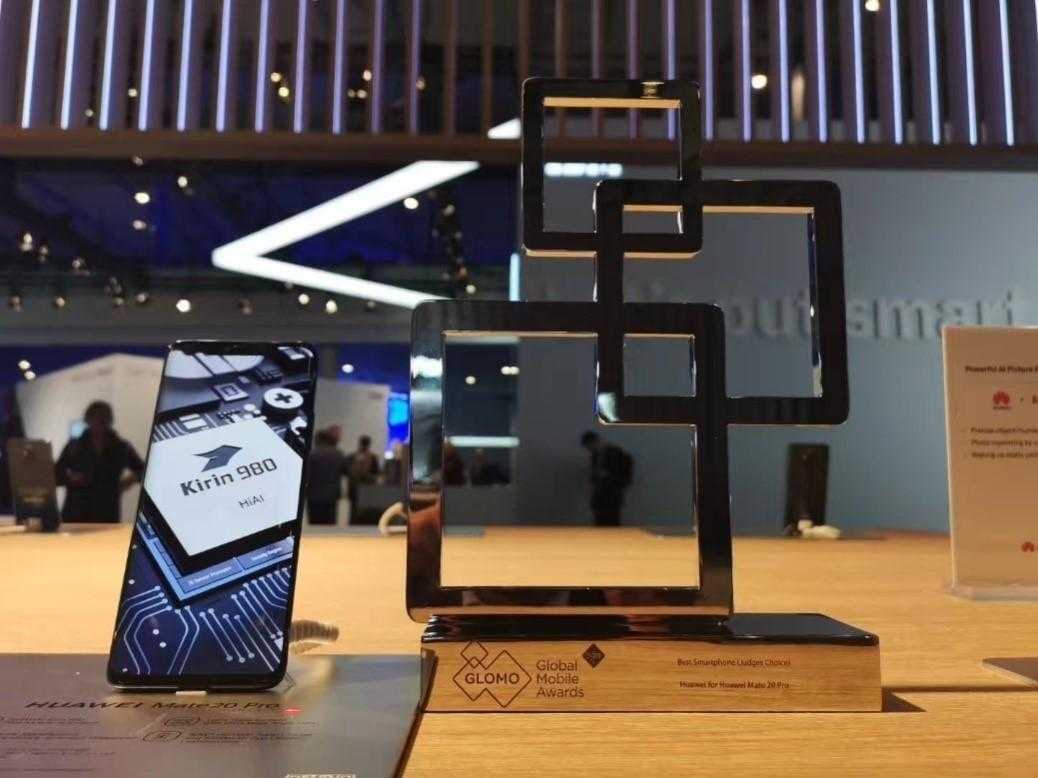 Huawei Mate 20 Pro признан лучшим смартфоном на MWC 2019 5 4321