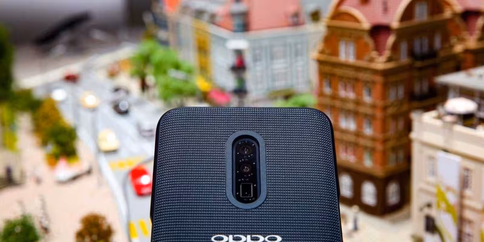 MWC 2019. Oppo представила свой первый 5G-смартфон 2 D0GB6lVXgAA03jM