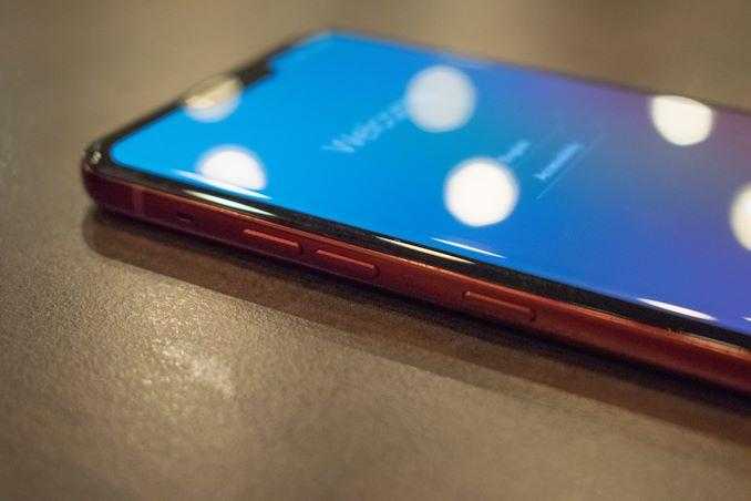 MWC 2019. LG представила новый флагман LG G8 6