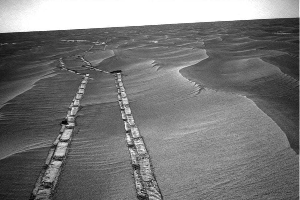 Марсоход Opportunity завершил свою карьеру: После песчаной бури он перестал выходить на связь 4