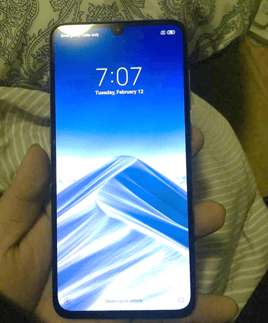 Утечка: живые фото Xiaomi Mi 9 5 m9 a