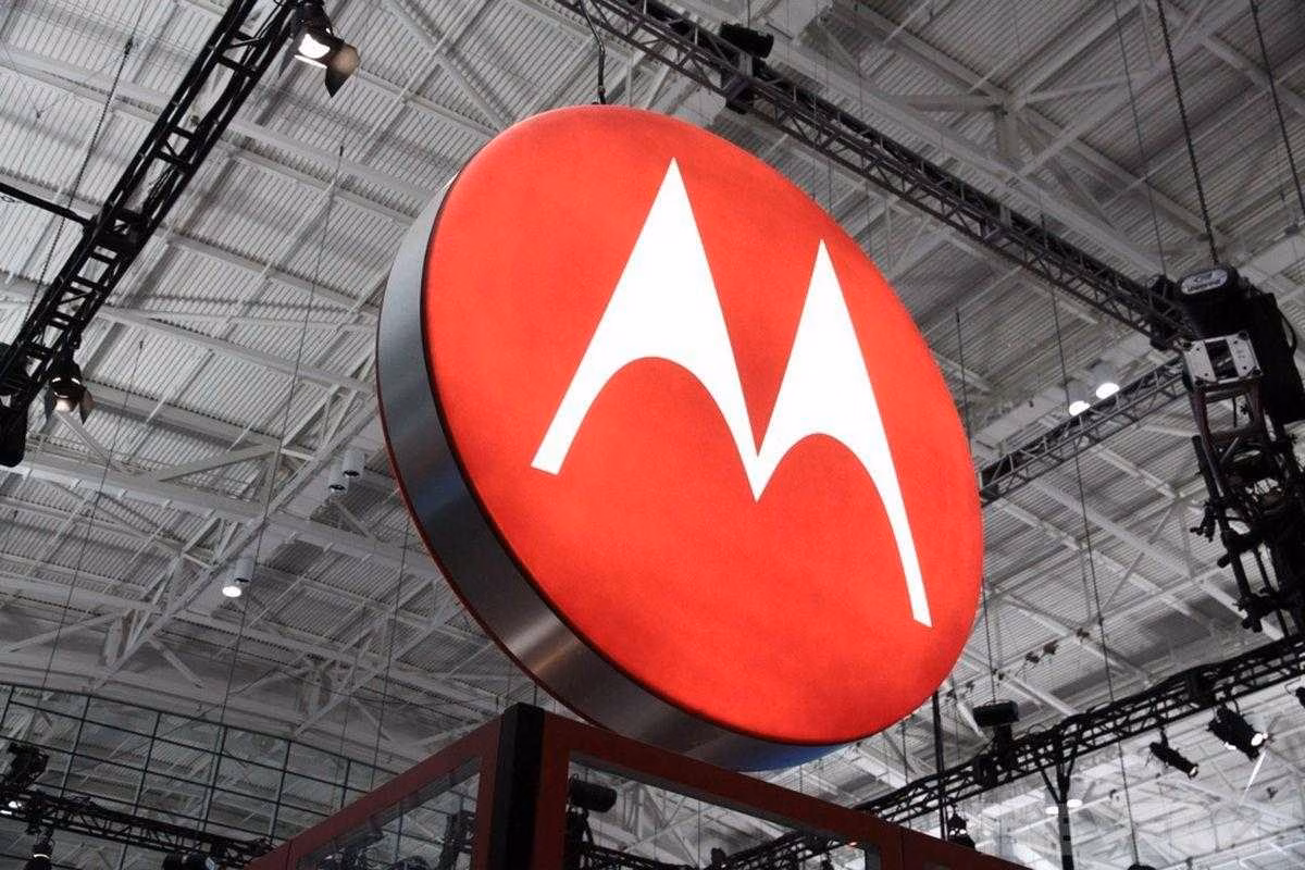 Motorola подтвердила, что представит сгибающийся смартфон в этом году 2 motorola stock logo