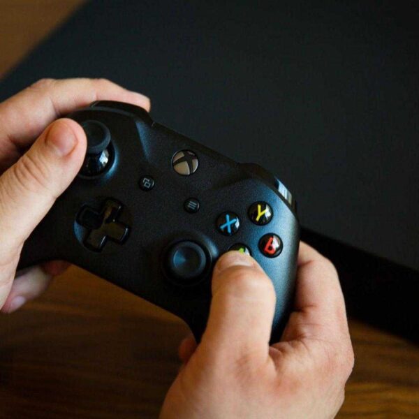 xbox one x 3185 023