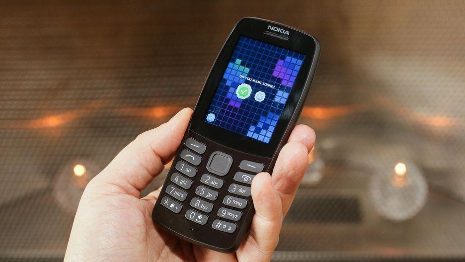 01 nokia 210