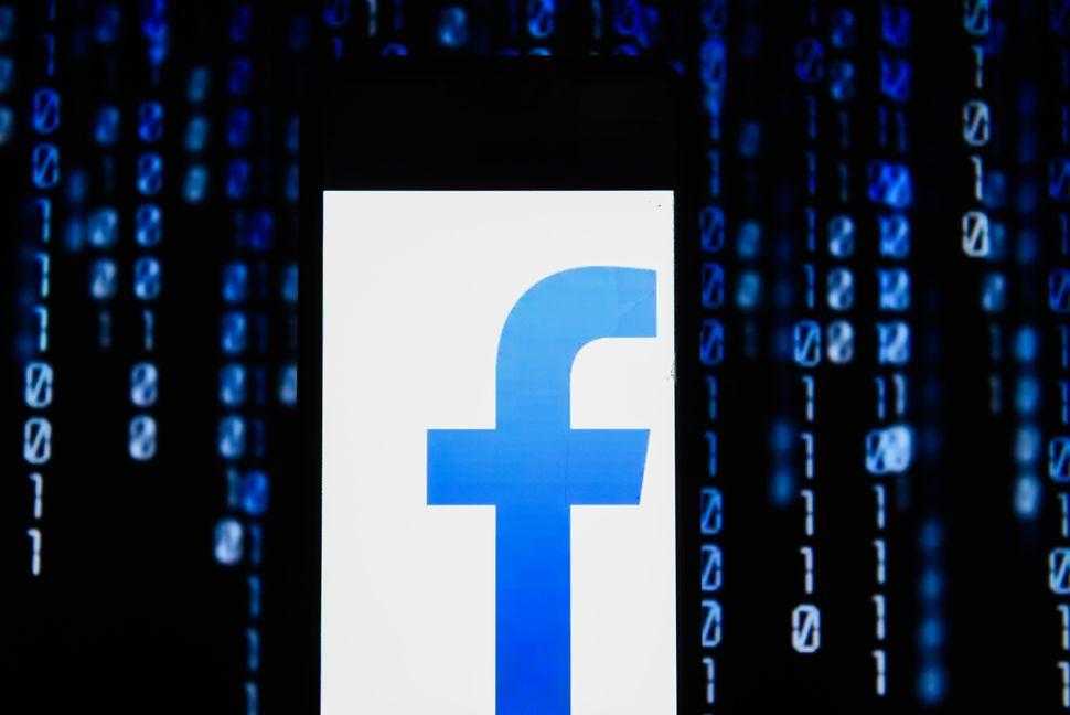 Некоторые популярные приложения на Android всё ещё отправляют ваши данные в Facebook 4 123 1