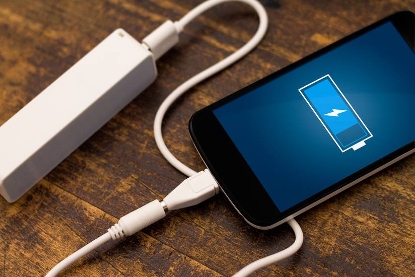 1483431431 charging phone