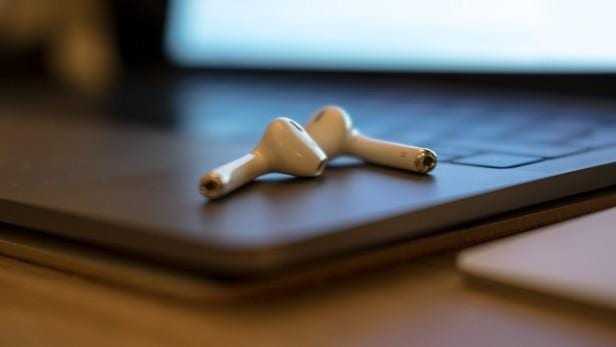 Слухи: AirPods 2 можно будет зарядить за 15 минут 3 airpods 4 3