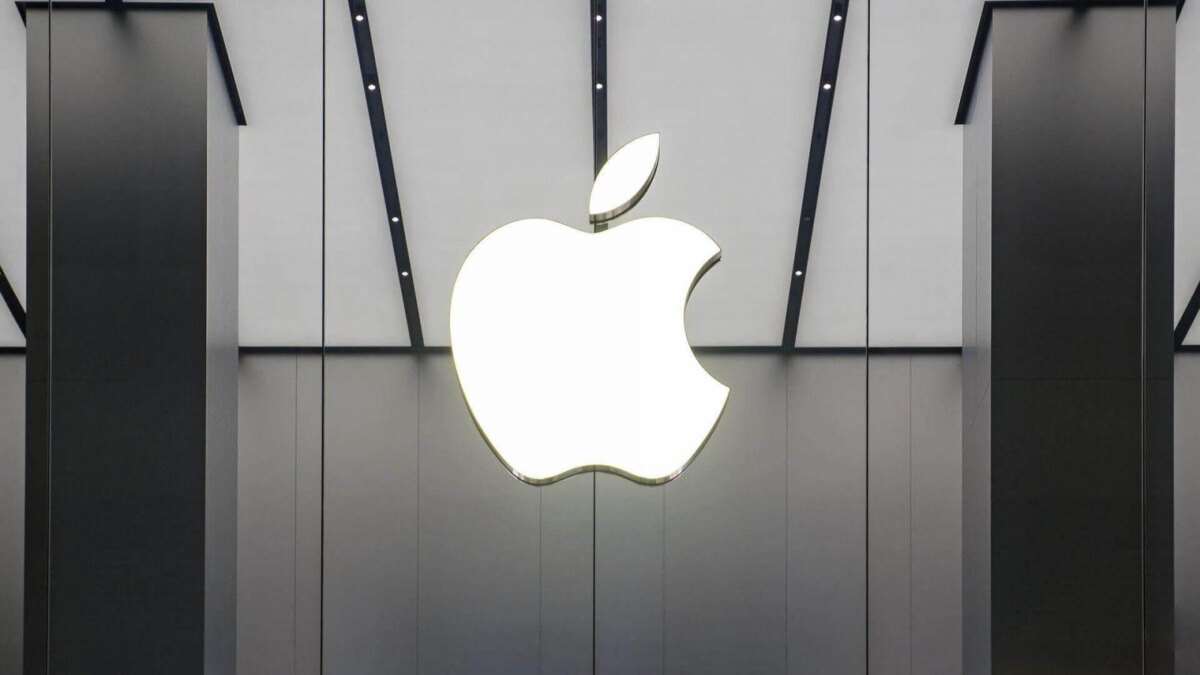 apple logo feat