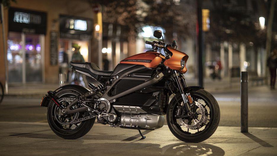 Harley-Davidson выпускает свой электромотоцикл Livewire 5 harley davidson livewire 016