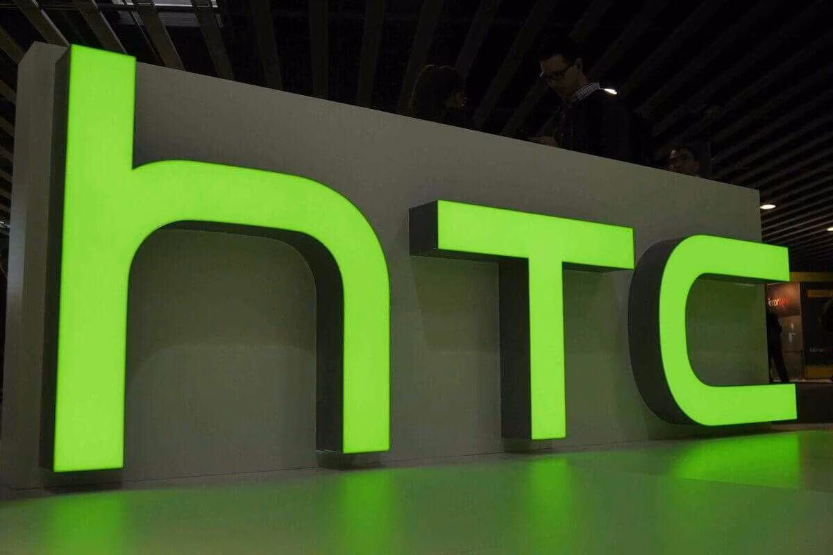 HTC ведет переговоры о лицензировании своего бренда для других производителей смартфонов 2 htc logo