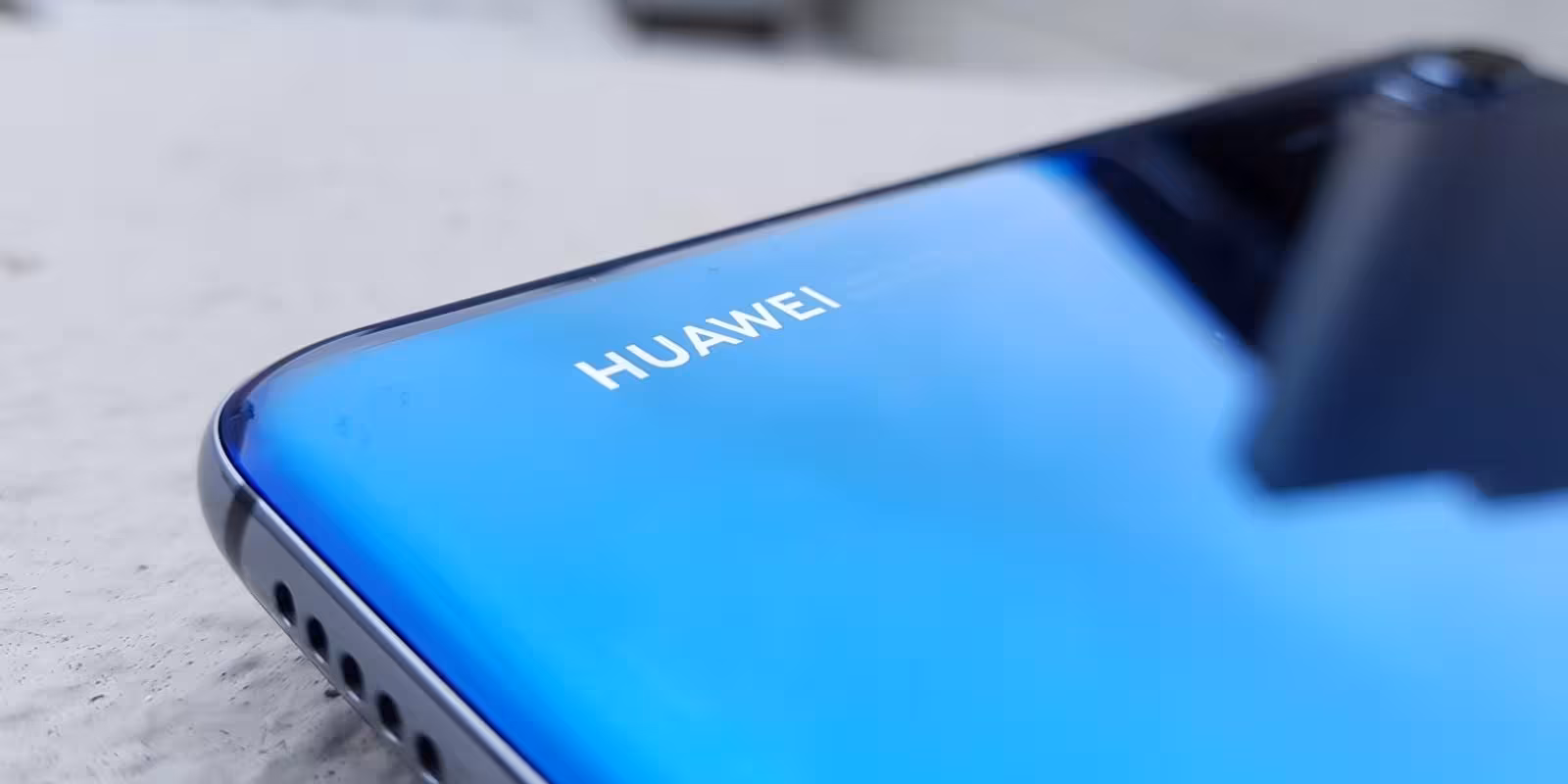 Новые фото Huawei P30 Pro: цвет Sunrise Red, а у обычной версии останется разъем 3,5 мм 10 huawei p20 pro review 3