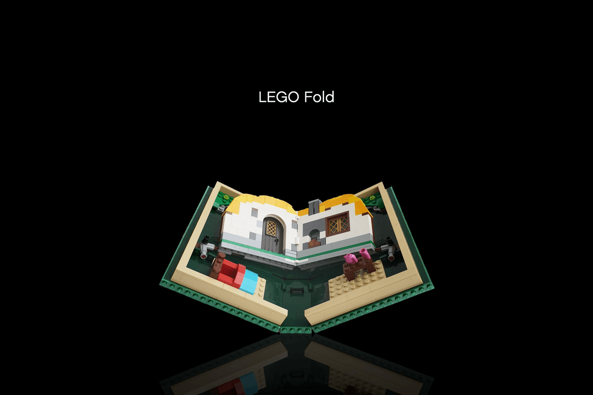 Lego сделал собственный складной "смартфон" в ответ на гаджеты Samsung и Huawei 3 untitled.0 1 1
