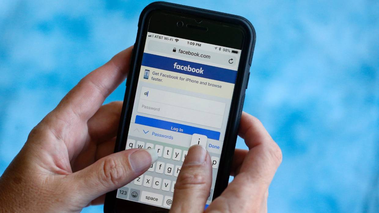 Facebook ужесточит правила прямых трансляций после трагедии в Новой Зеландии 3 1555279307025