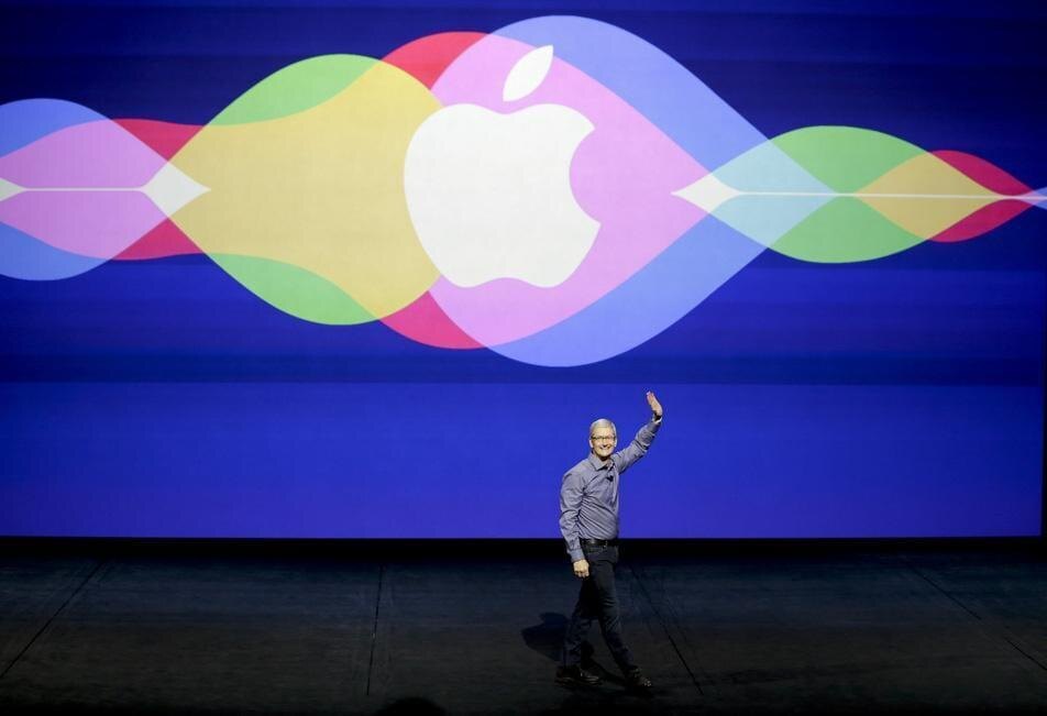 apple sign event tim cook