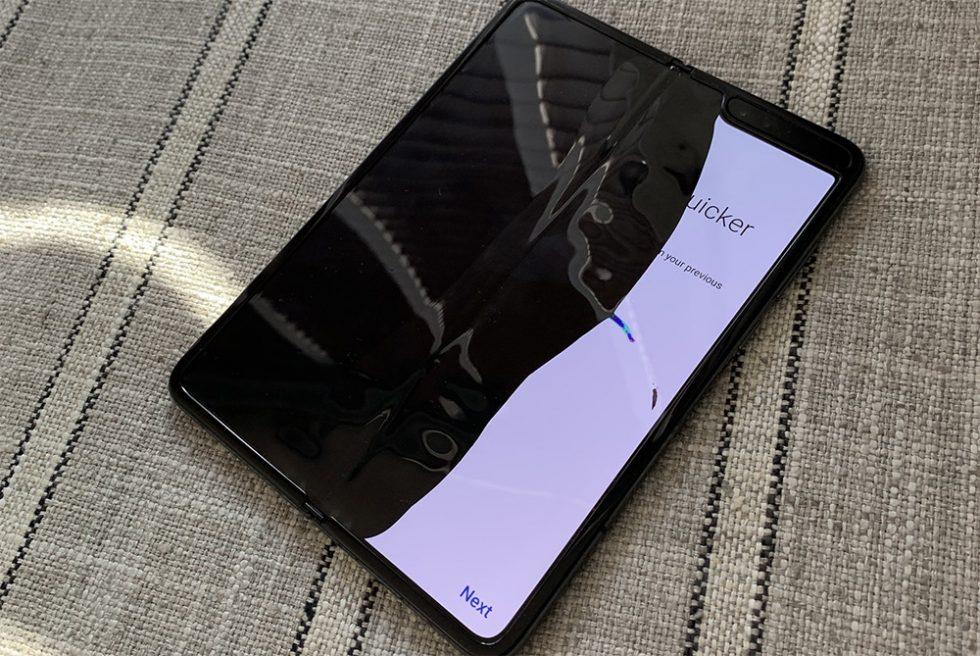 Что изменится в складном смартфоне Samsung Galaxy Fold после отложенного запуска 1 Что изменится в складном смартфоне Samsung Galaxy Fold после отложенного запуска