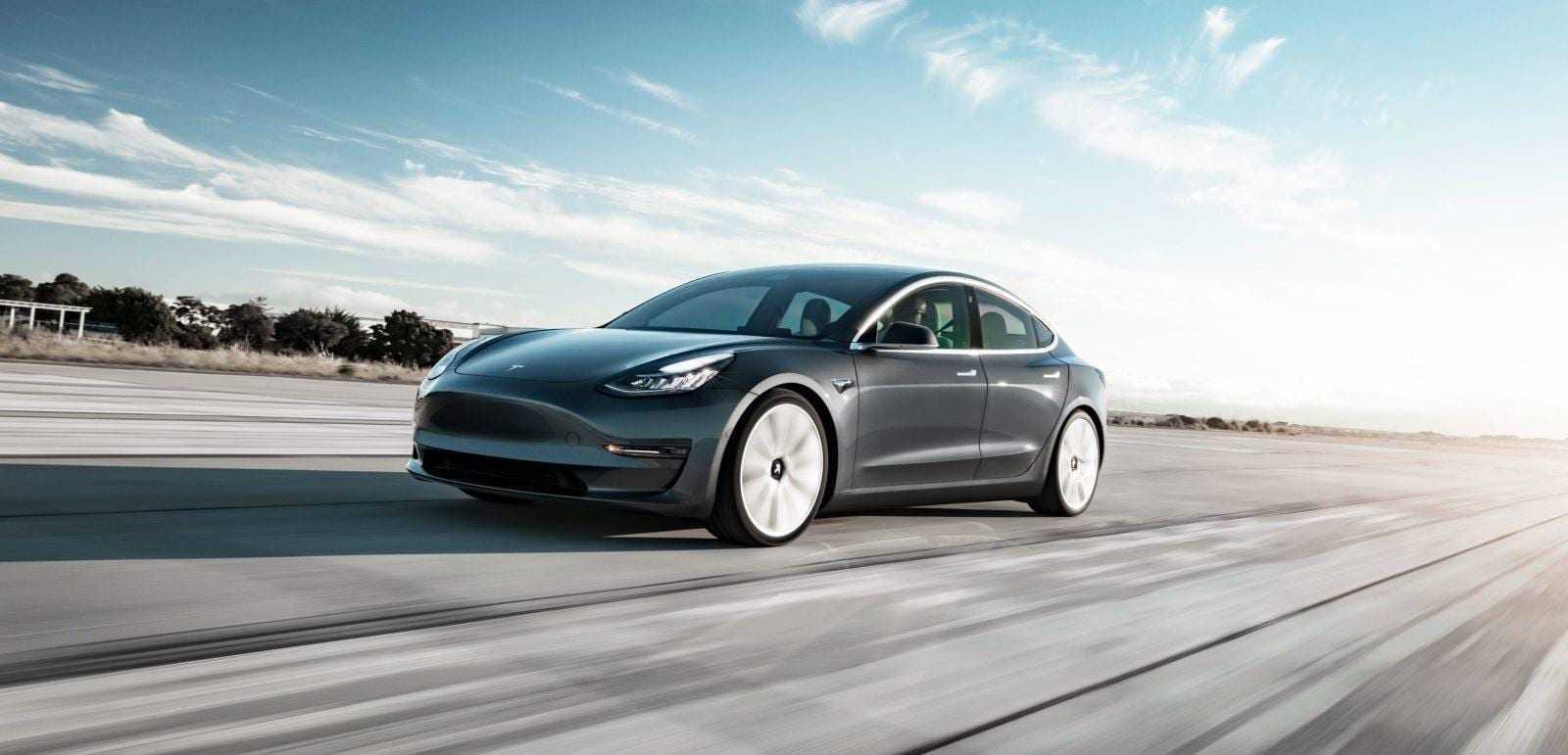 Автомобиль Tesla Model 3 больше не доступен для заказа онлайн 5 model 3 performance midnight silver tarmac motion e1533132966324