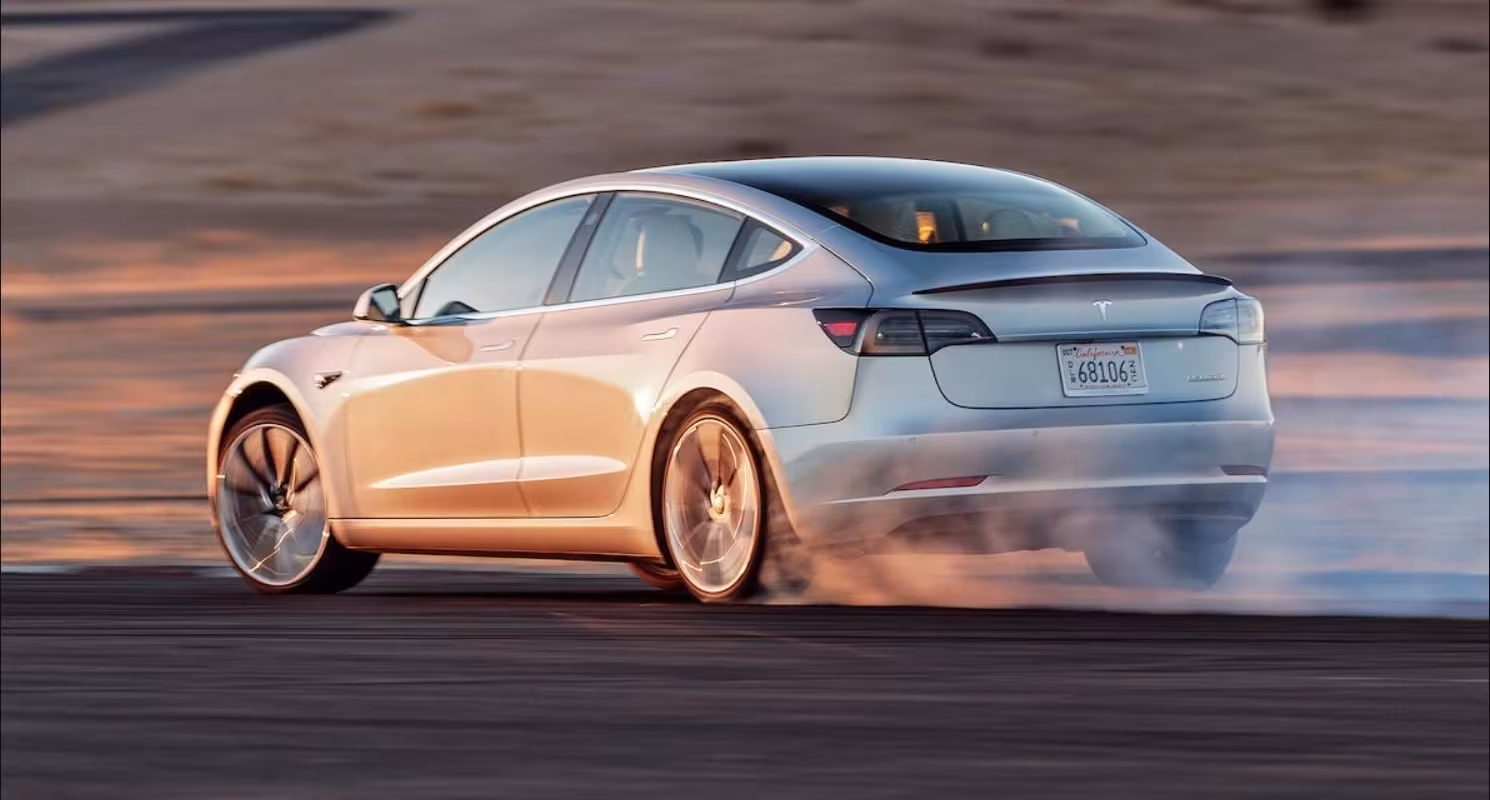 Автомобиль Tesla Model 3 больше не доступен для заказа онлайн 5 model 3 track mode release