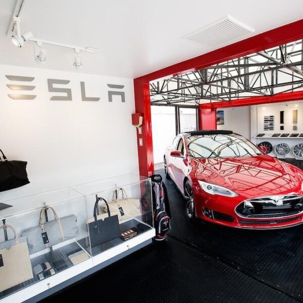 tesla pop up store