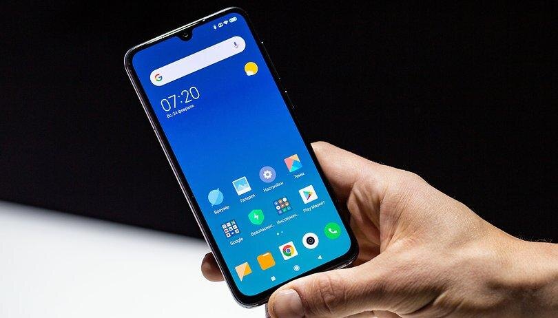 Xiaomi официально представила смартфон Mi 9 SE в России 4 androidpit xiaomi mi9 se2 w810h462