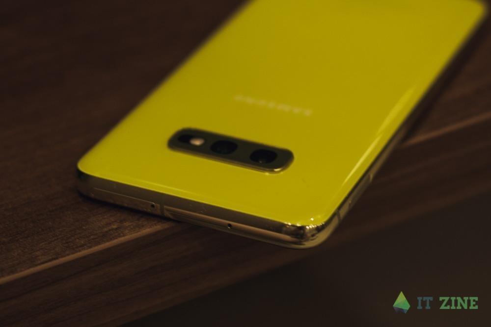 Обзор Samsung Galaxy S10e. Лучший компактный флагман 20 dsc 7183