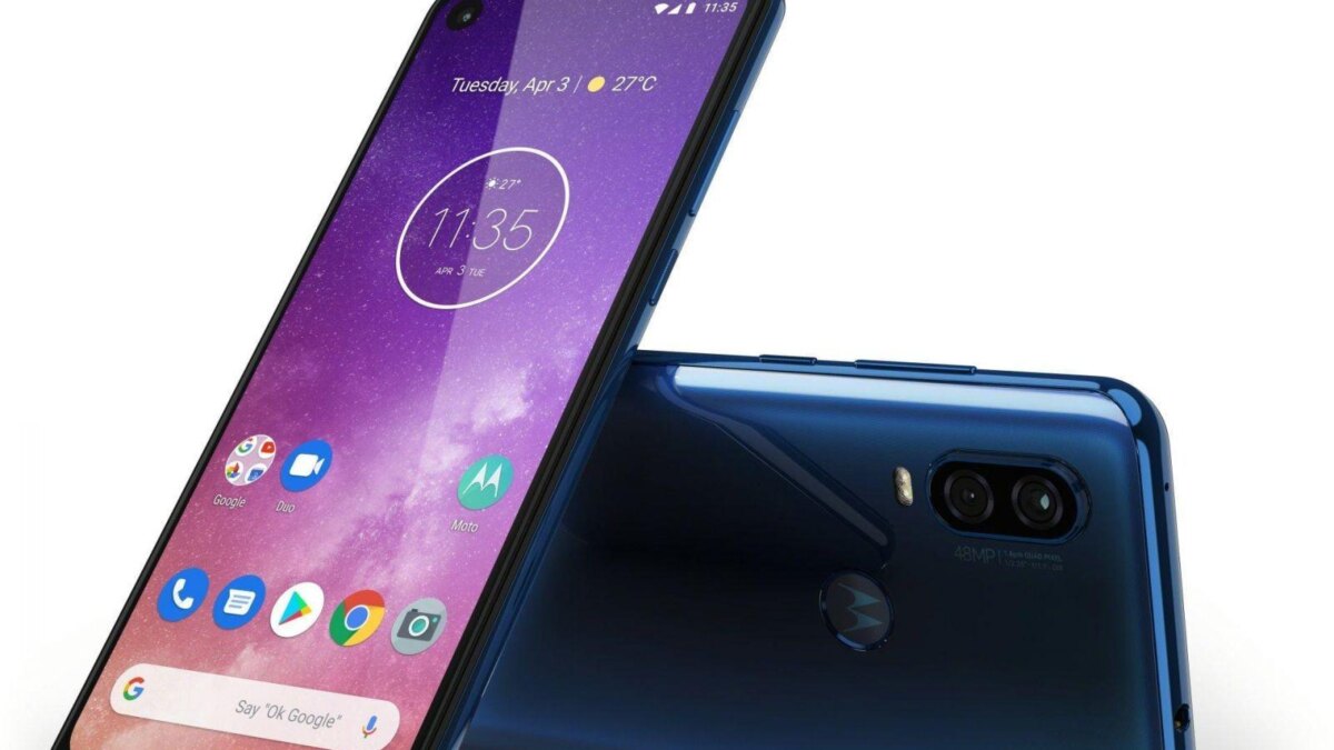 Motorola представила новый смартфон Motorola One Vision 5 motorola one vision row saphire gradient laydown combo
