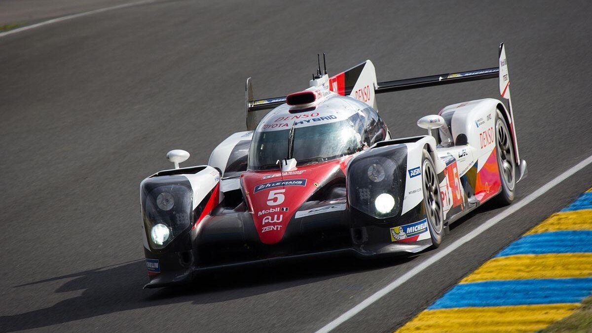 toyota gazoo racing toyota ts050 hybrid 5 27726936021