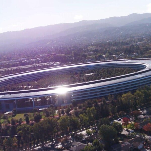 apple park duncan sinfield 001 december 2017