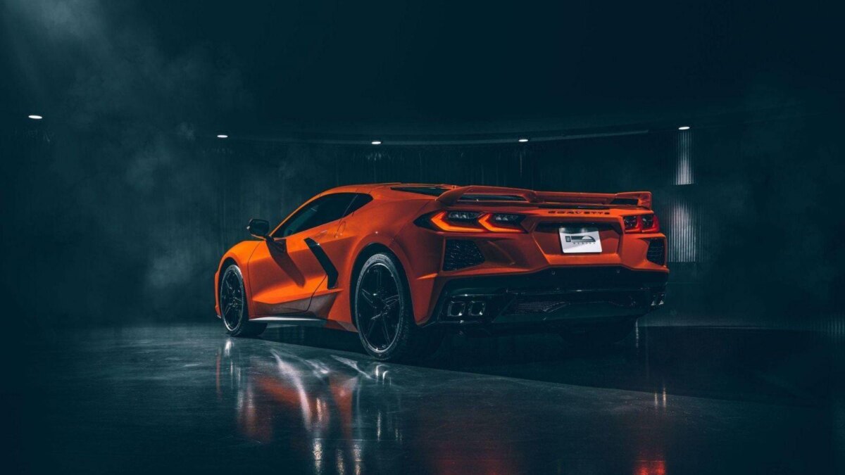 У Corvette 2020 года двигатель будет сзади 4 c8 rear3q 1563515228
