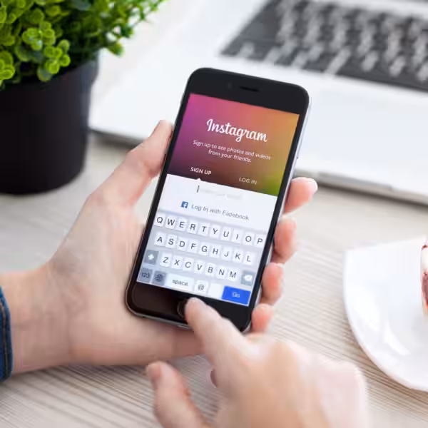 instagram keyboard app take pictures photos pics 3