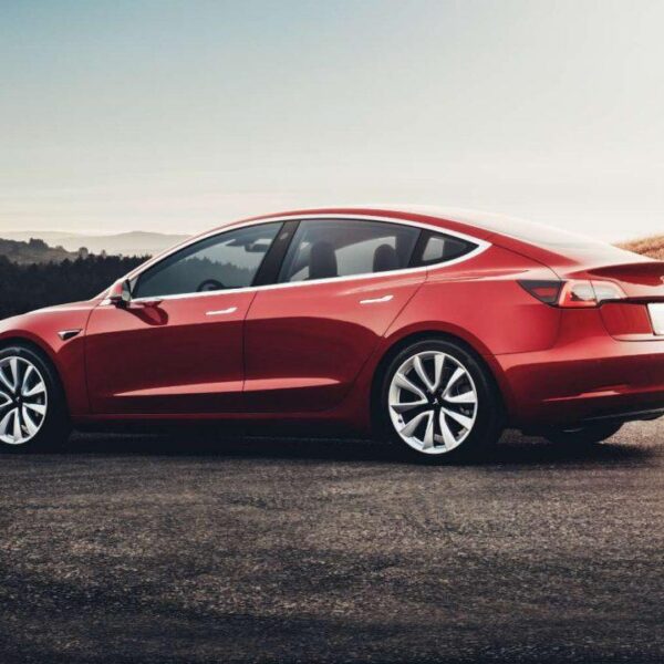 tesla model 3 8134 1240x720 1