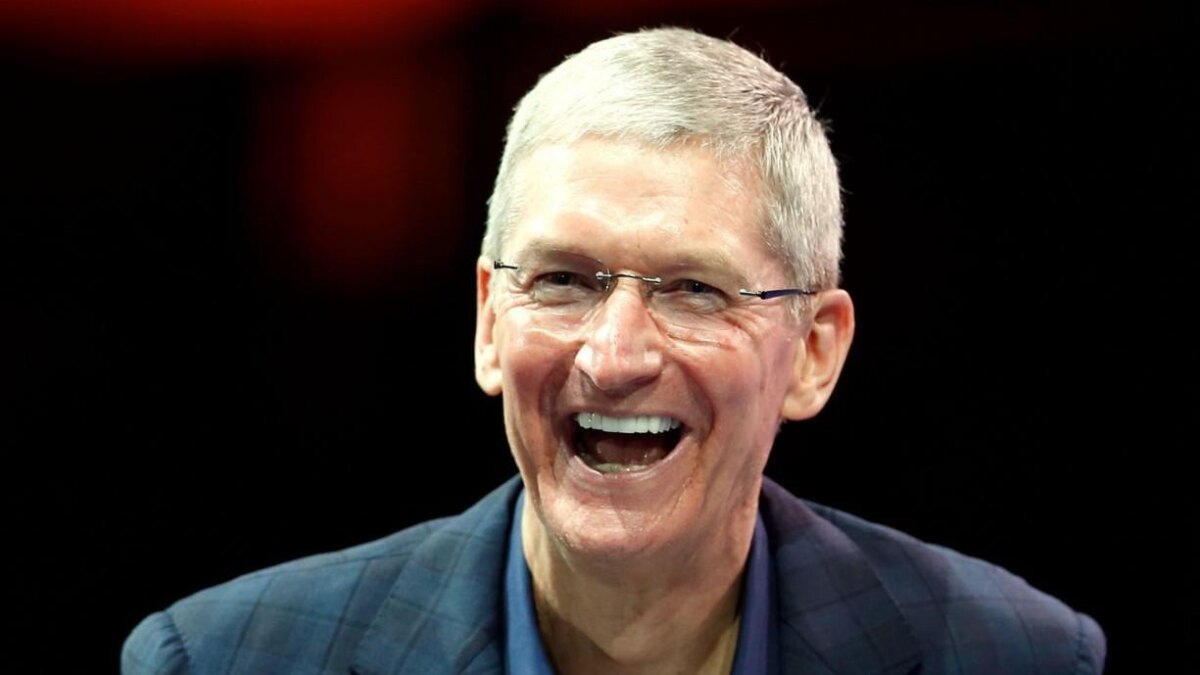 Apple отчиталась за 3-й квартал. Доходы поставили рекорд 2 tim cook charity iphones.ru 1225x720 1