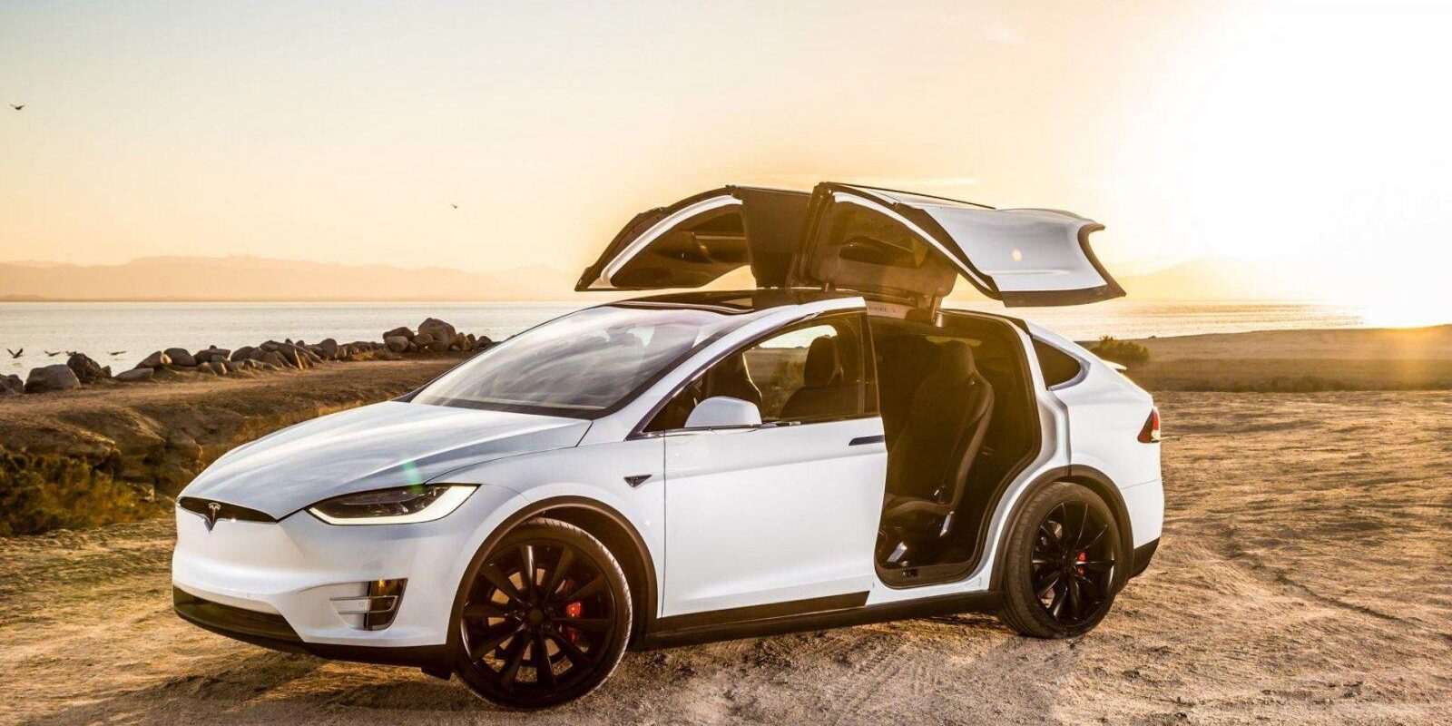 Tesla повышает цены на автомобили 3 wp3028163
