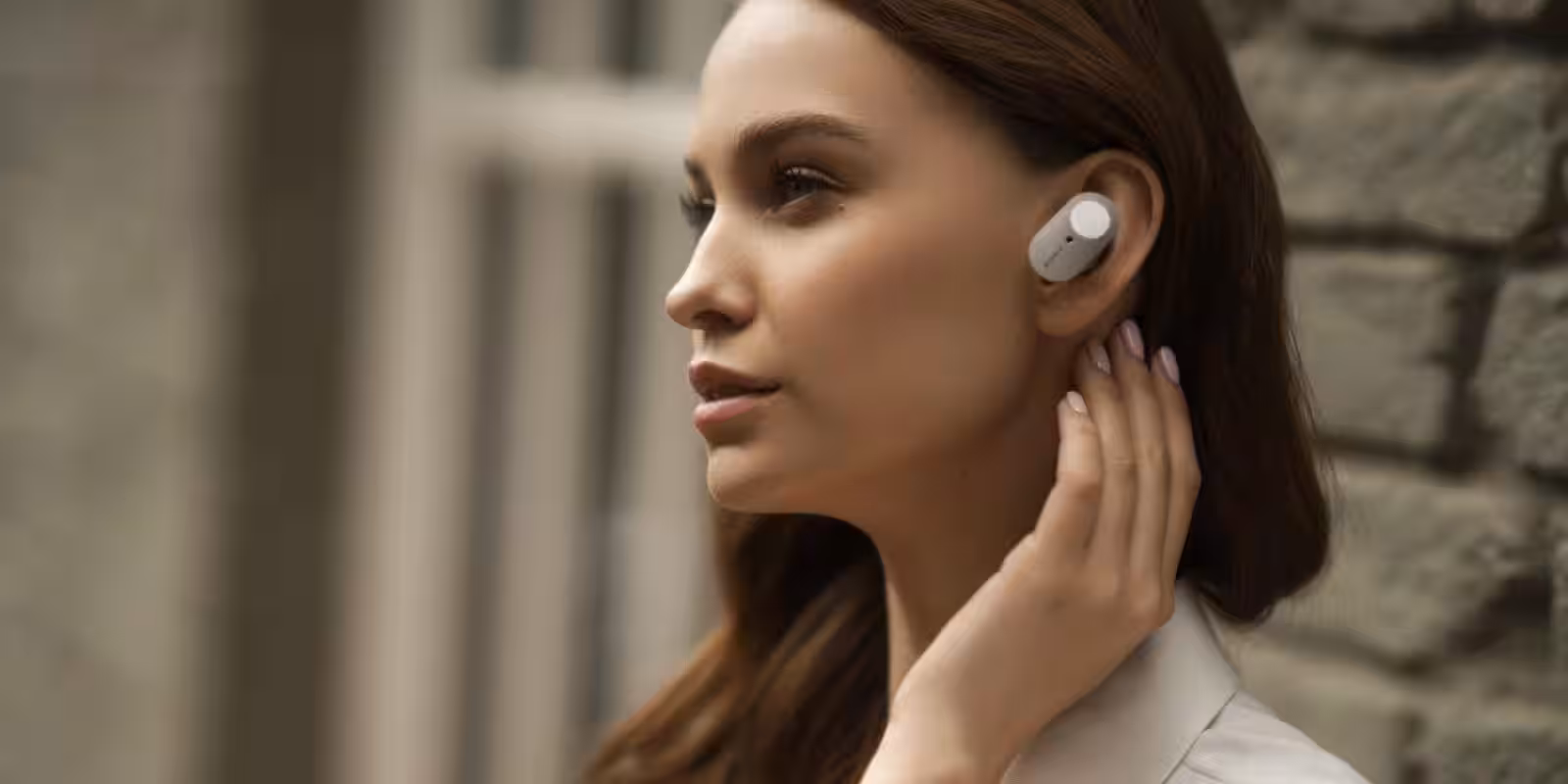 Sony выпустила беспроводные наушники WF-1000XM3 с шумоподавлением в России 5 1 4