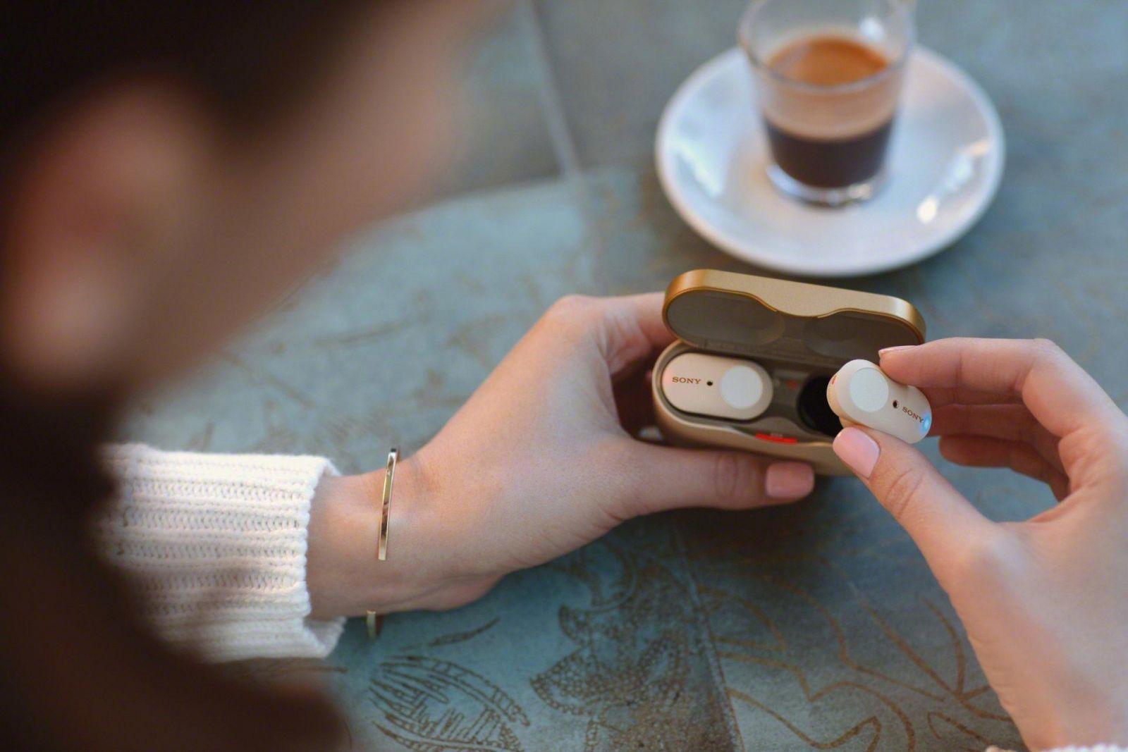 Sony выпустила беспроводные наушники WF-1000XM3 с шумоподавлением в России 8 1 5