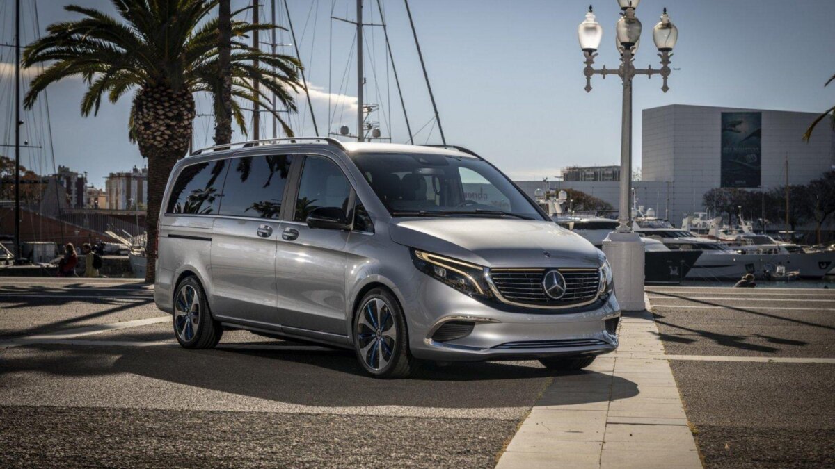 Mercedes-Benz представил минивэн EQV с электрическим двигателем 4 7 1