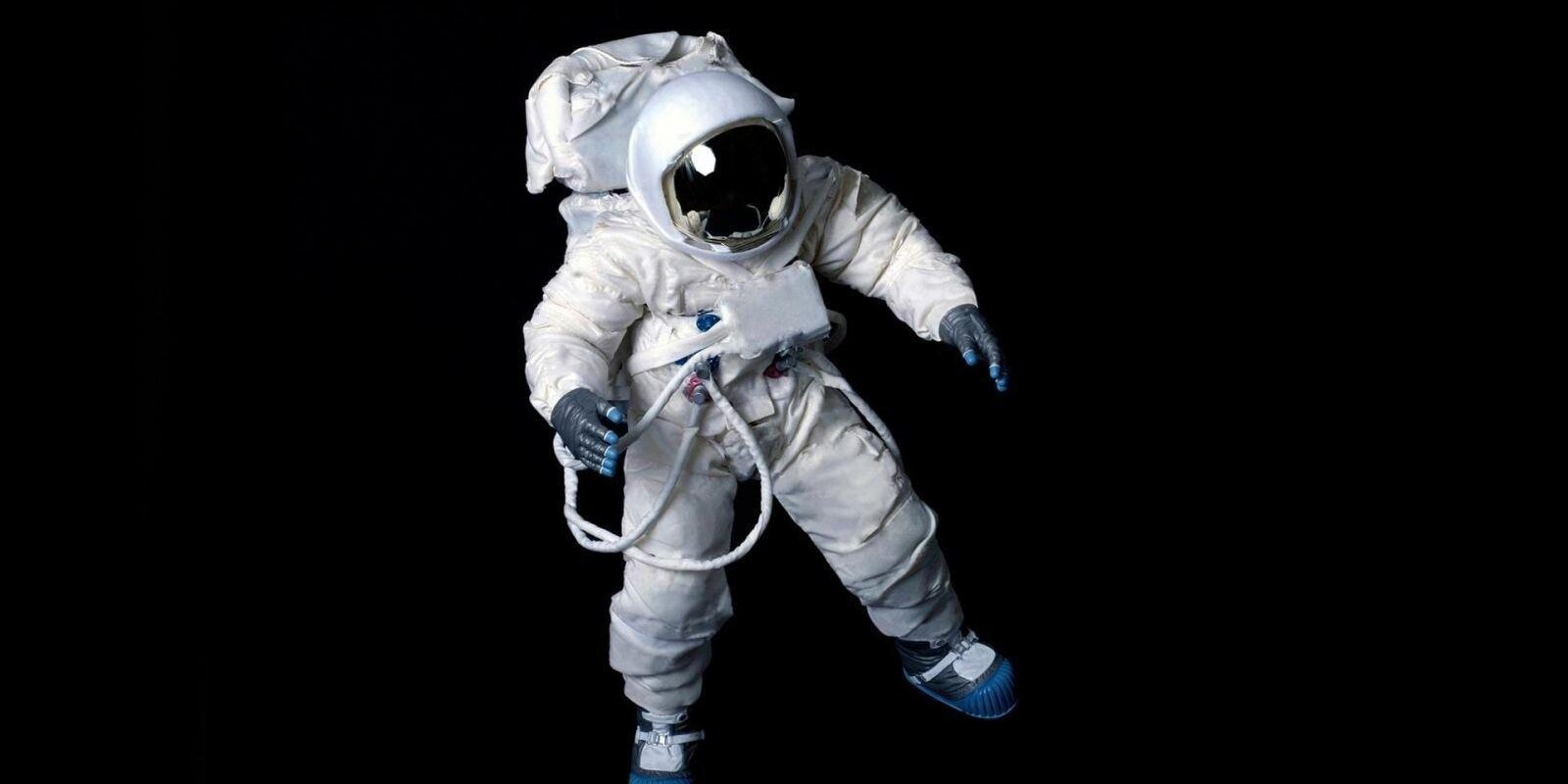 astronauta en el espacio