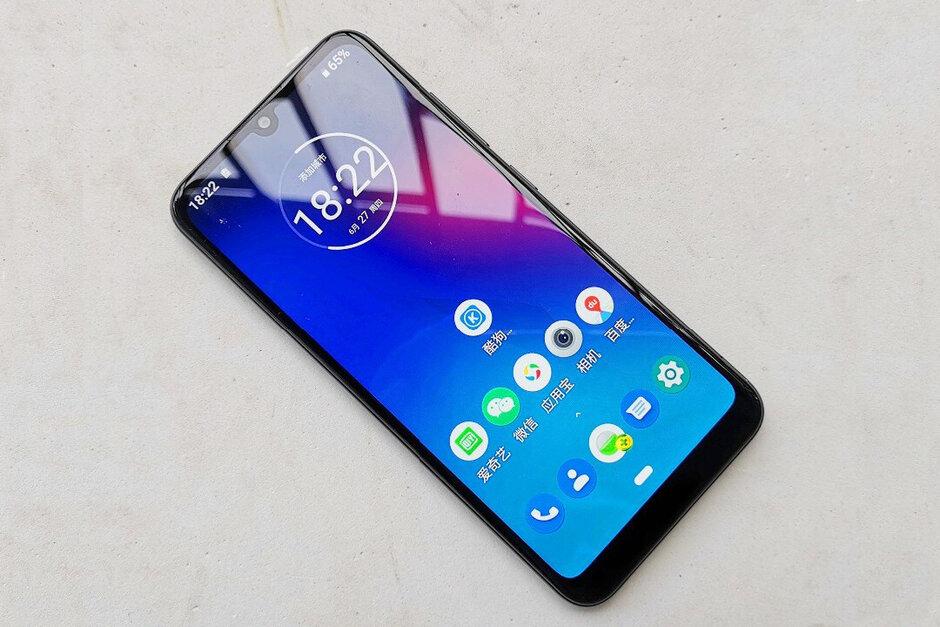 motorola moto e6 plus leaks out it looks far better than the regular e6