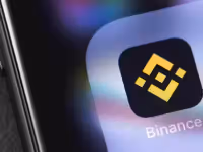 Приложение Binance вновь появилось в App Store после месячного перерыва