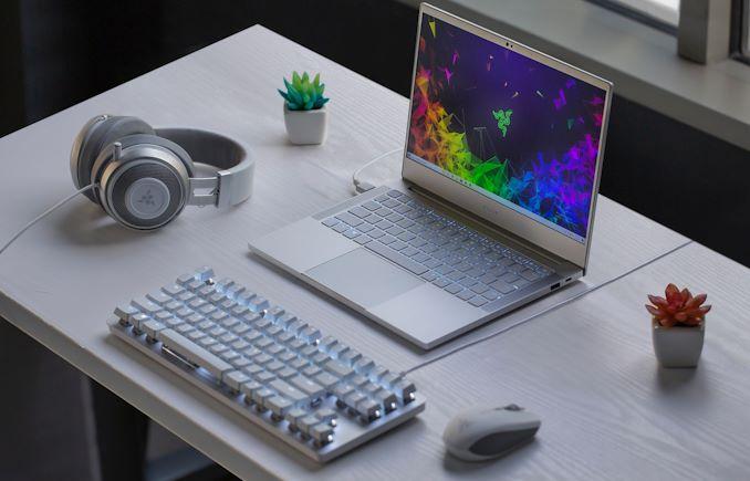 IFA 2019. Razer показала игровые ультрабуки Blade Stealth 2019 6 76