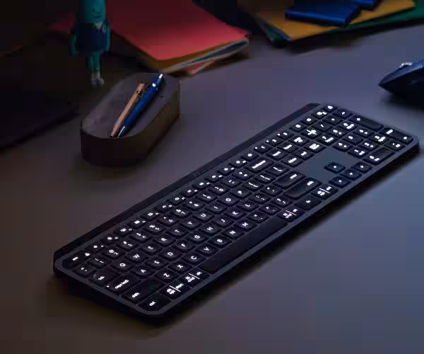 logitech mx master 3 mx keys