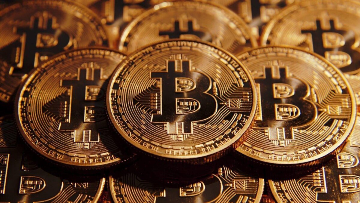 Молодые британцы переходят на биткоин 2 nastol.com .ua 261242