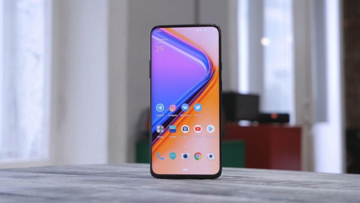 Компания OnePlus официально представила смартфон OnePlus 7T 3 oneplus 7 pro 01