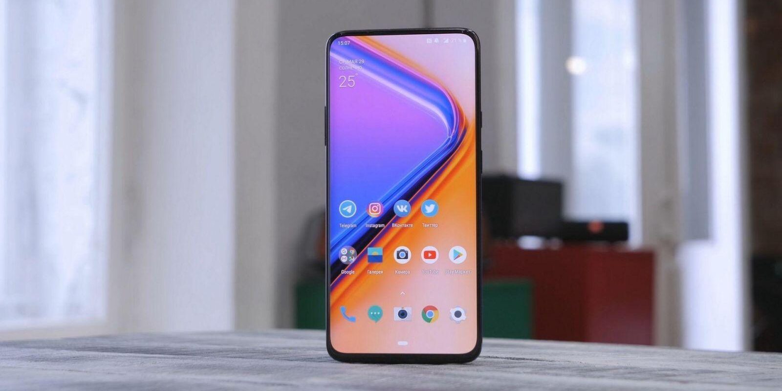 Компания OnePlus официально представила смартфон OnePlus 7T 3 oneplus 7 pro 01