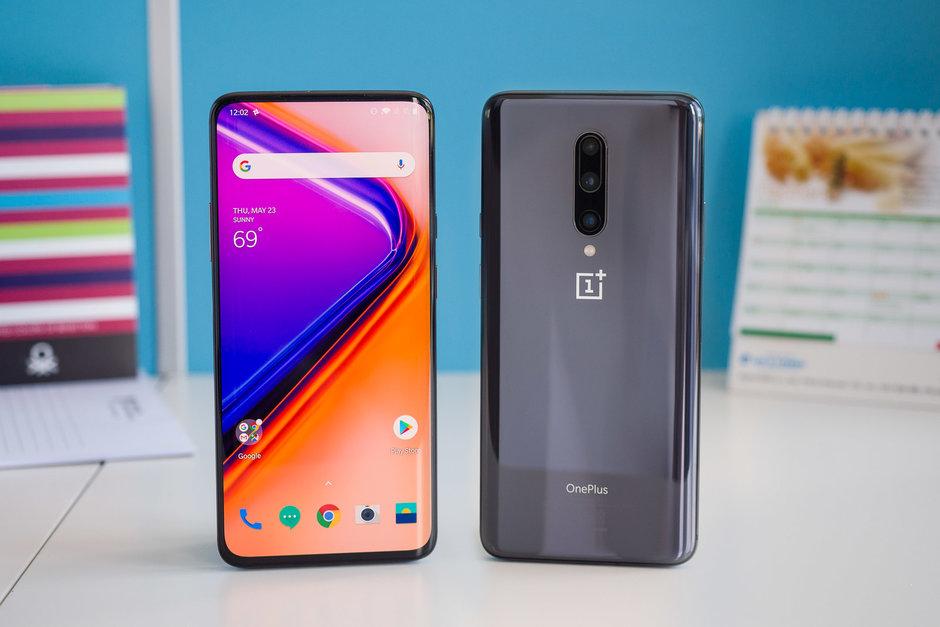the oneplus 7 pros 90 hz screen will sometimes silently switch down to 60 hz
