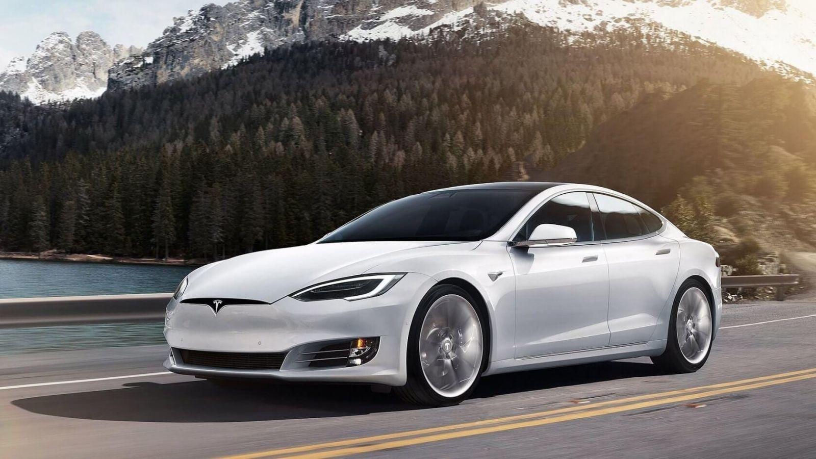 Tesla будет создавать свои аккумуляторы 4 01
