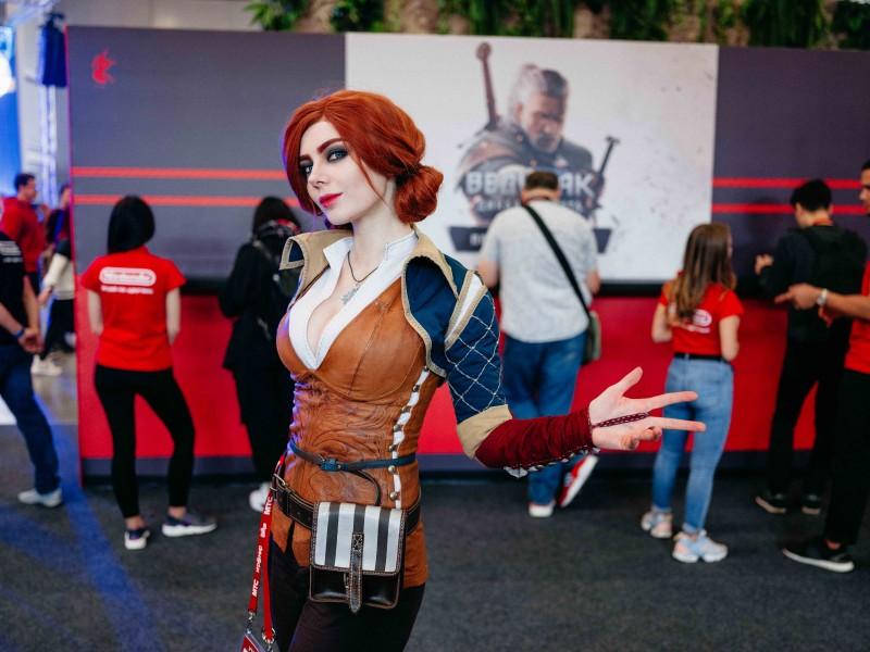 18+. Самые сексуальные девушки ИгроМира и Comic Con Russia 2019. День 2 47 1009228 800