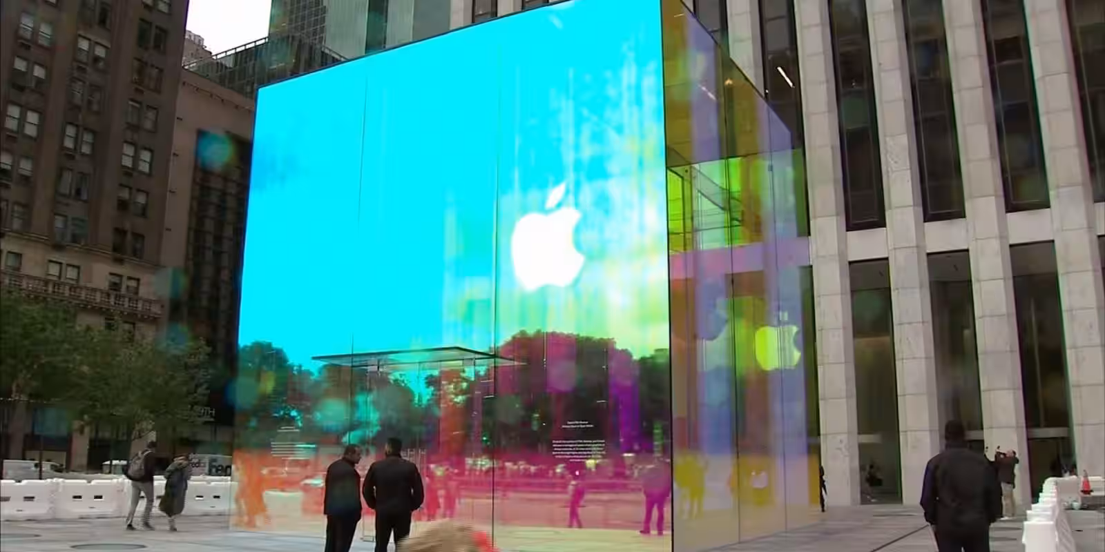 106116620 1567791987996applecube2
